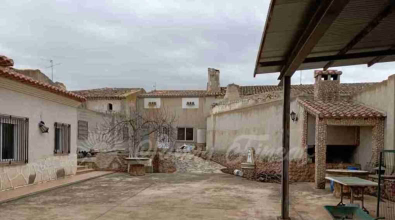 Albacete - Chinchilla de Monte-Aragón - 400m2