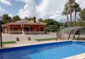 Chalet independiente con terreno en venta en Yecla ref: TR108603 foto