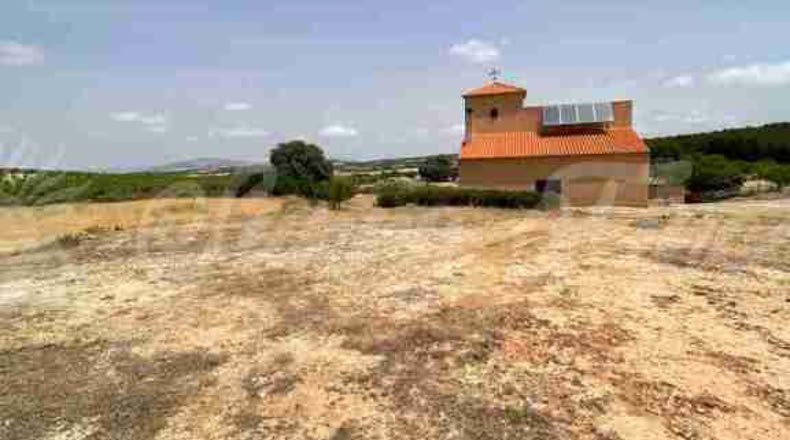 Albacete - Almansa - 1000000m2