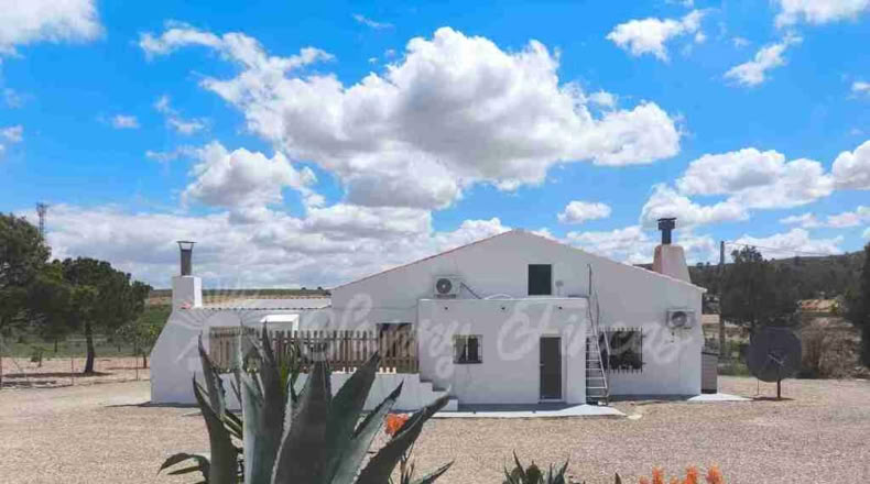 Murcia - Yecla - 80000m2