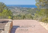 Xalet independent amb terreny en venda a Sant Josep de sa Talaia ref.: TR230490 foto
