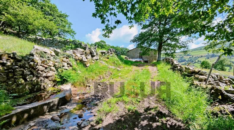 Cantabria - Vegaloscorrales - 30300m2