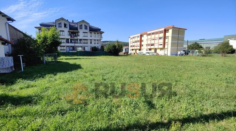 Cantabria - Vioño de Piélagos - 858m2
