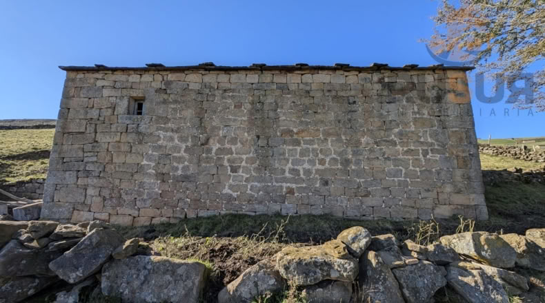 Cantabria - San Pedro del Romeral - 11000m2