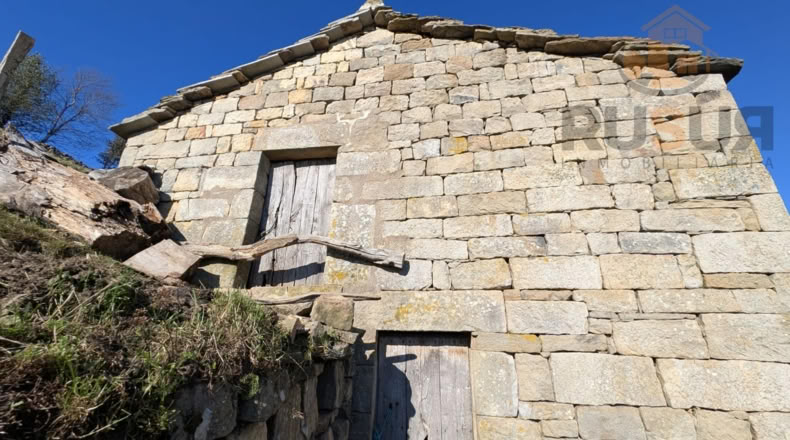 Cantabria - San Pedro del Romeral - 11000m2