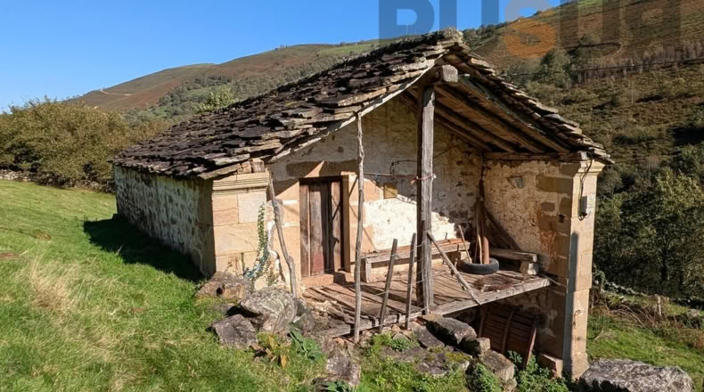 Cantabria - Bustiyerro-El Rosario - 4200m2