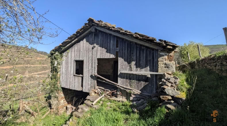 Cantabria - San Pedro del Romeral - 8000m2