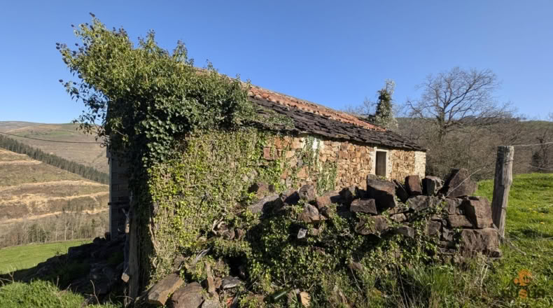 Cantabria - San Pedro del Romeral - 17500m2