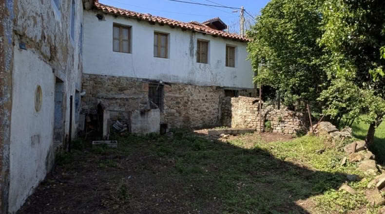 Cantabria - San Vicente de Toranzo - 379m2