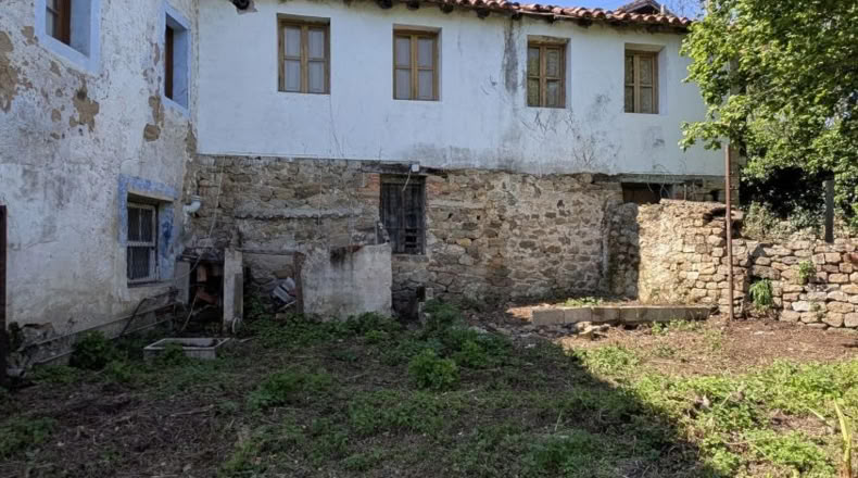 Cantabria - San Vicente de Toranzo - 379m2