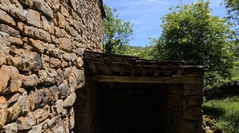 Cantabria - San Pedro del Romeral - 4770m2