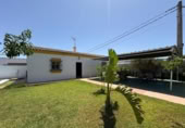 Xalet independent amb terreny en lloguer a la España, Chiclana de la Frontera, ref.: TR315311 foto
