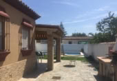 Xalet independent amb terreny en lloguer a la España, Chiclana de la Frontera, ref.: TR325097 foto