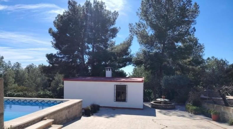Valencia - Olocau - 1200m2