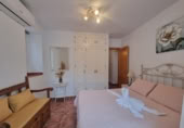Casa de camp amb terreny en lloguer a la España, La Herradura, ref.: TR299541 foto