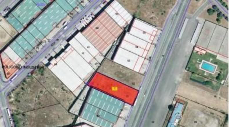Orense - San Cibrao das Viñas - 2700m2