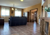 Detached villa with land for rent on España, Loja, ref: TR216319 photo