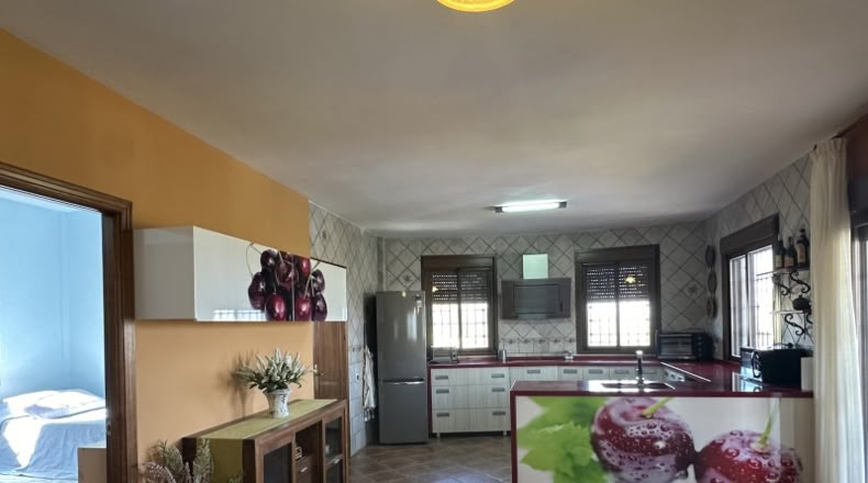 Granada - Loja - 200m2