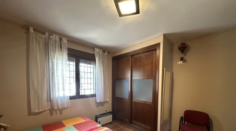 Granada - Loja - 200m2