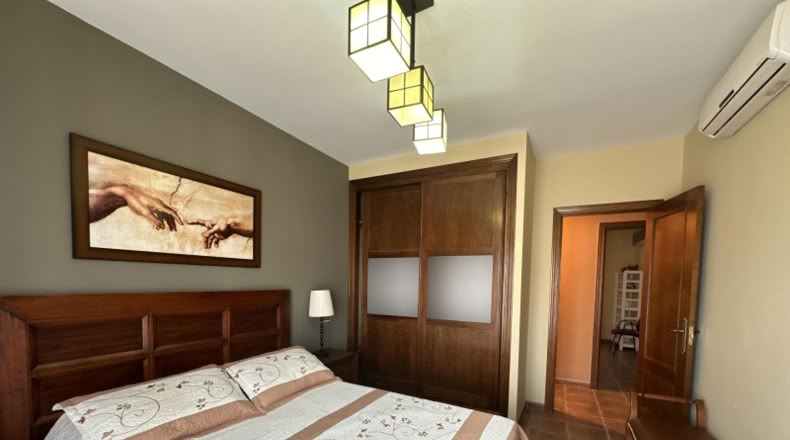 Granada - Loja - 200m2