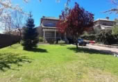 Xalet independent amb terreny en lloguer a la España, Pedrezuela, ref.: TR314750 foto