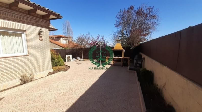 Comunidad de Madrid - Pedrezuela - 280m2
