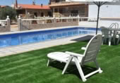 Chalet independiente con terreno en alquiler en la España, Casasimarro, ref: TR320209 foto