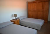 Chalet independiente con terreno en alquiler en la España, Casasimarro, ref: TR320209 foto