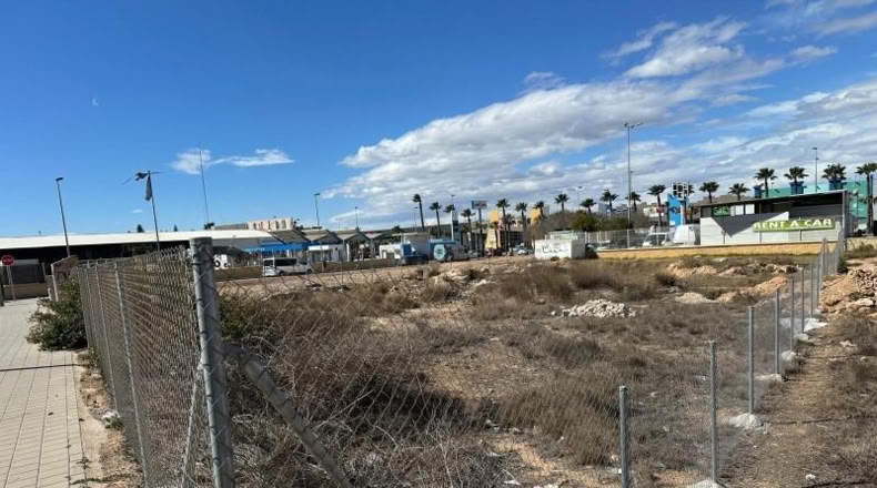 Alicante - Торревьеха - 1000m2