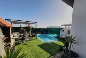 Arona 300&nbsp;m² 