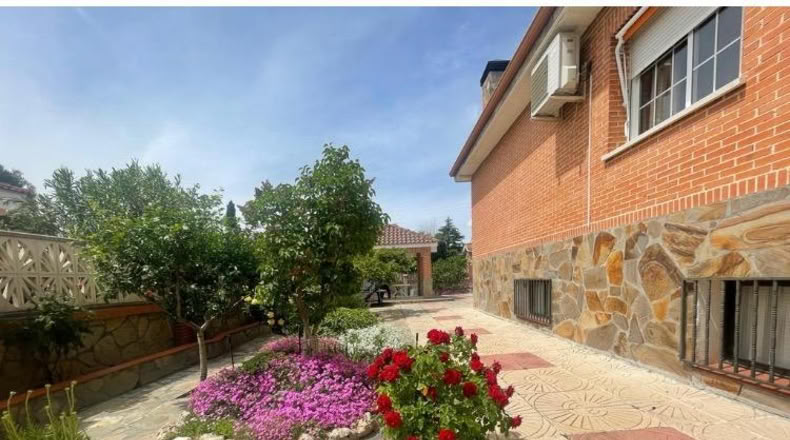 Мадрид - Villalbilla - 1100m2