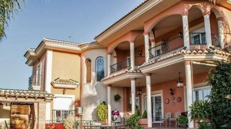 Málaga - Алаурин-эль-Гранде - 800m2