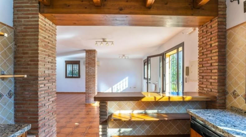 Malaga - Алаурин-де-ла-Торре - 1100m2