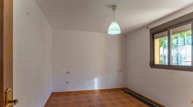 Malaga - Алаурин-де-ла-Торре - 1100m2
