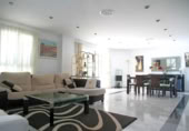 Xalet independent amb terreny en lloguer a la España, l'Eliana, ref.: TR300426 foto