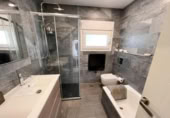 Chalet independiente con terreno en alquiler en la España, Fuengirola, ref: TR338029 foto