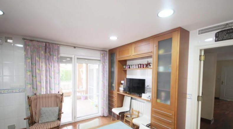 Валенсия - Torrente - 900m2