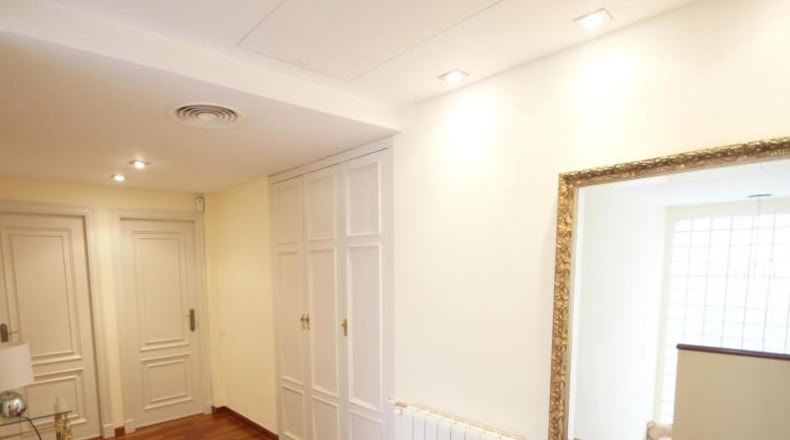 Валенсия - Torrente - 900m2