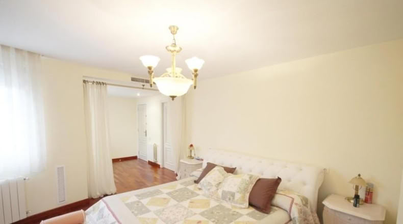 Валенсия - Torrente - 900m2