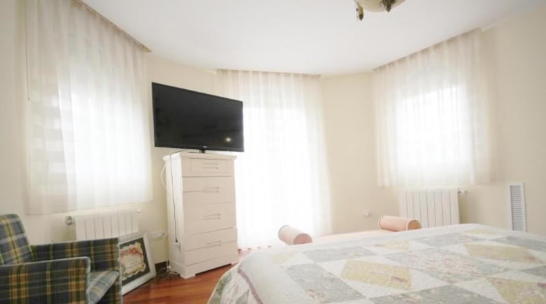 Валенсия - Torrente - 900m2