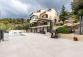 Chalet independiente con terreno en alquiler en la España, Matadepera, ref: TR278911 foto