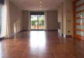 Xalet independent amb terreny en lloguer a la España, Cerdanyola del Vallès, ref.: TR278887 foto