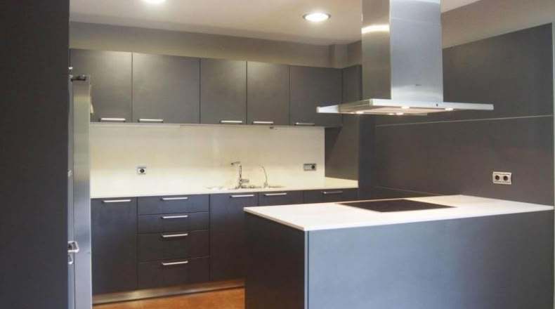 Barcelona - Cerdanyola del Vallès - 1000m2
