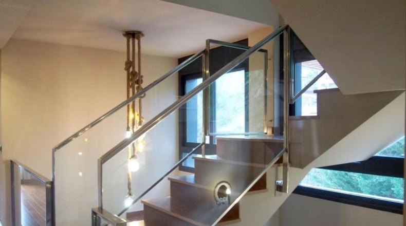 Barcelona - Cerdanyola del Vallès - 1000m2