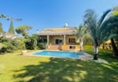 Xalet independent amb terreny en lloguer a la España, Marbella, ref.: TR296369 foto