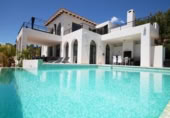 Chalet independiente con terreno en alquiler en la España, Altea, ref: TR319515 foto