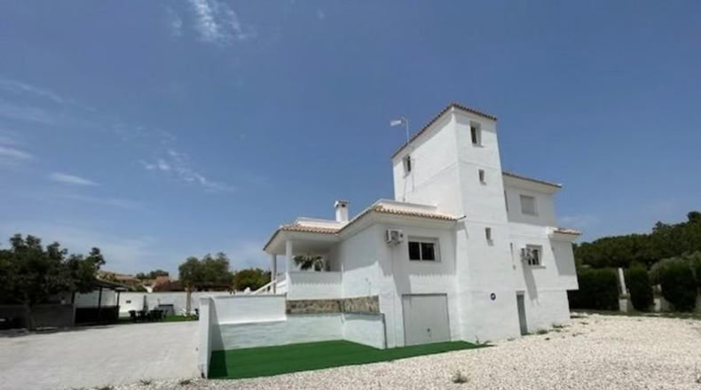 Alicante - Muchamiel - 2180m2