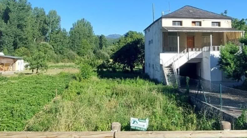 León - Corullón - 263m2
