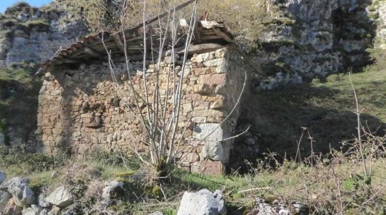 Asturias - Pola de Lena - 6429m2