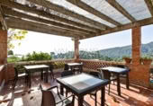 Xalet independent amb terreny en lloguer a la España, Castellar del Vallès, ref.: TR316465 foto